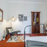 2 Bdr Panoramic View On Gardens